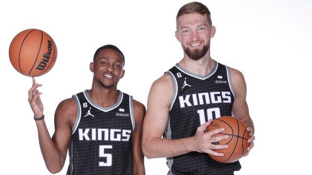 domantas-sabonis-deaaron-fox-iso.jpg