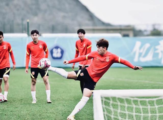 7M体育网-被遗忘01国奥最佳：憾错过中超报名 踢中乙有成效